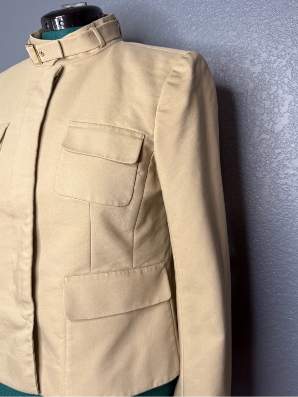 Ann Taylor Cream Utility Jacket Buckle Neck Size 12 Tailored Lightweight - Picture 6 of 16